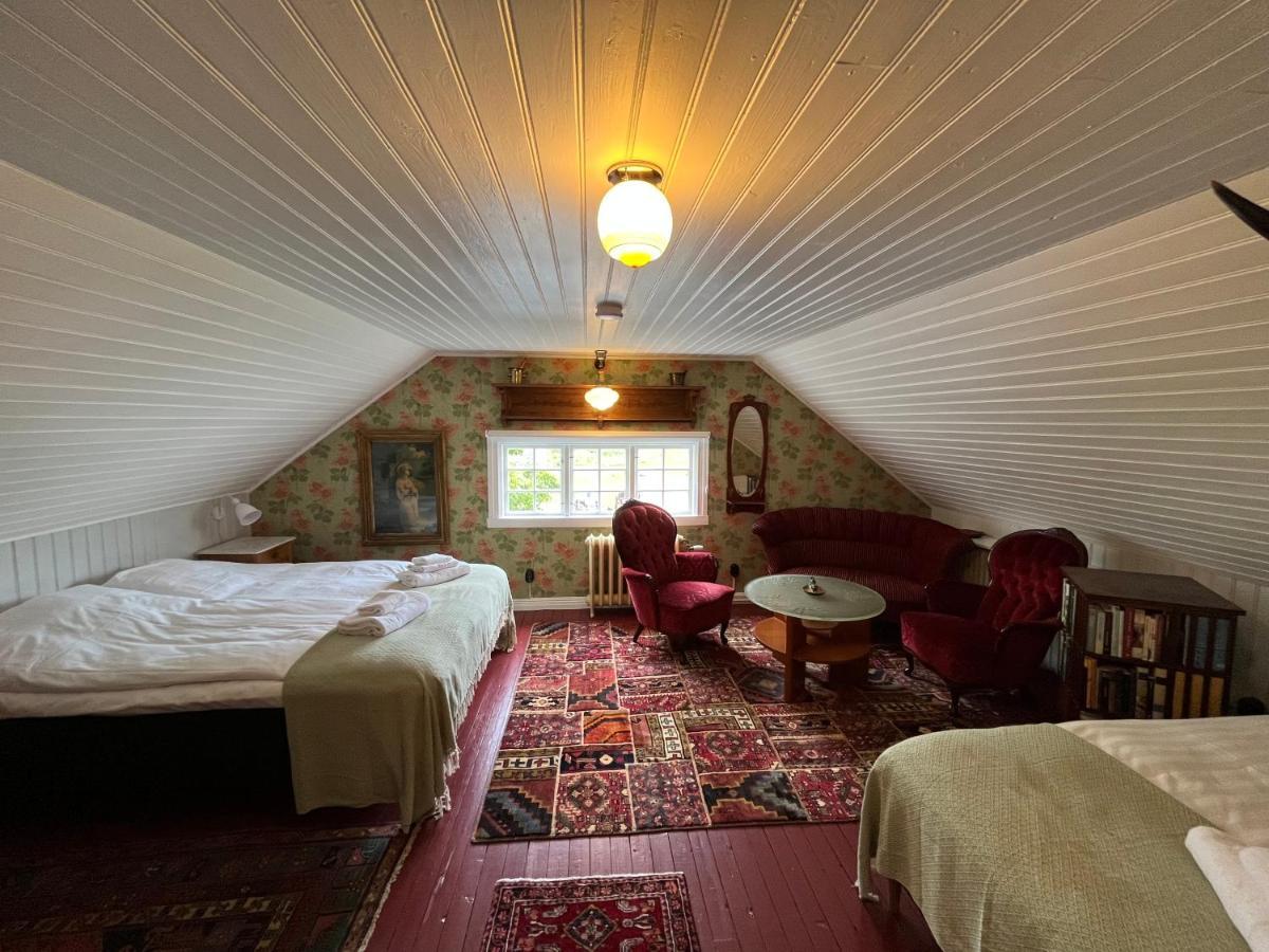 Villa Waering Husrum & Frukost Varberg Esterno foto