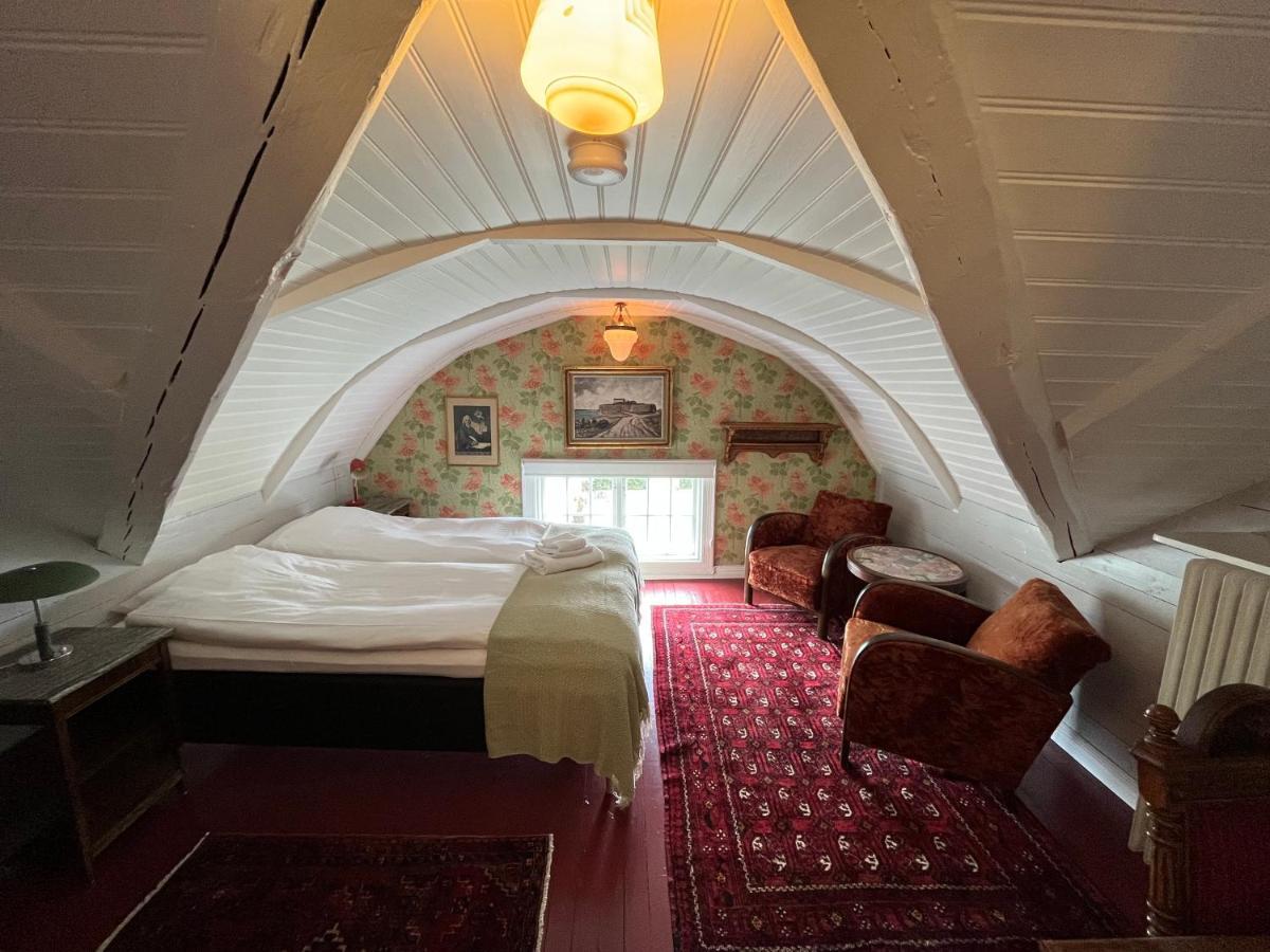 Villa Waering Husrum & Frukost Varberg Esterno foto